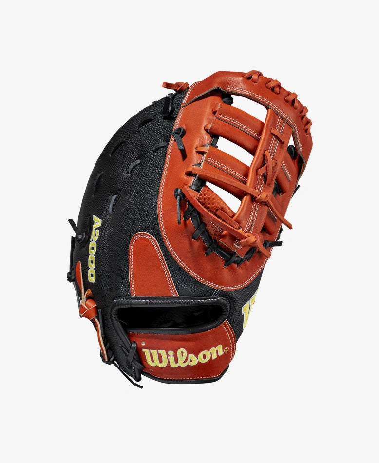 2024 Wilson A2000 SC1620 1st Base Glove 12.5" RHT