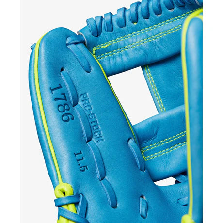 Fall Wilson 2024 A2000 1786 11.5" Infield Baseball Glove
