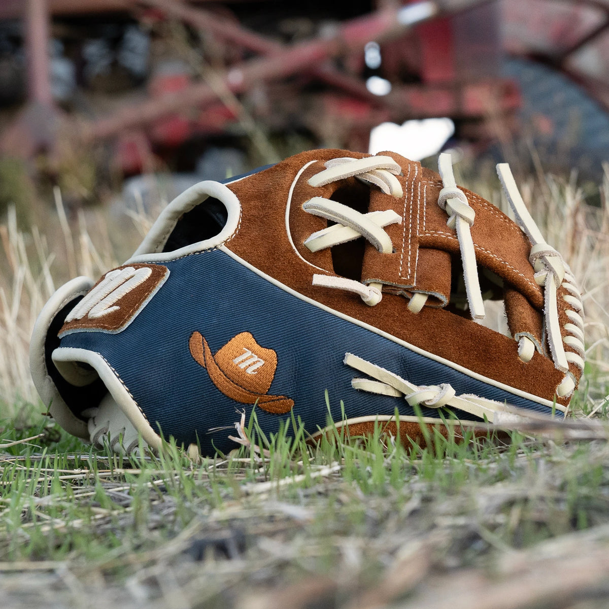 Marucci Nightshift Cowboy 11.5" RHT Infield Baseball Glove