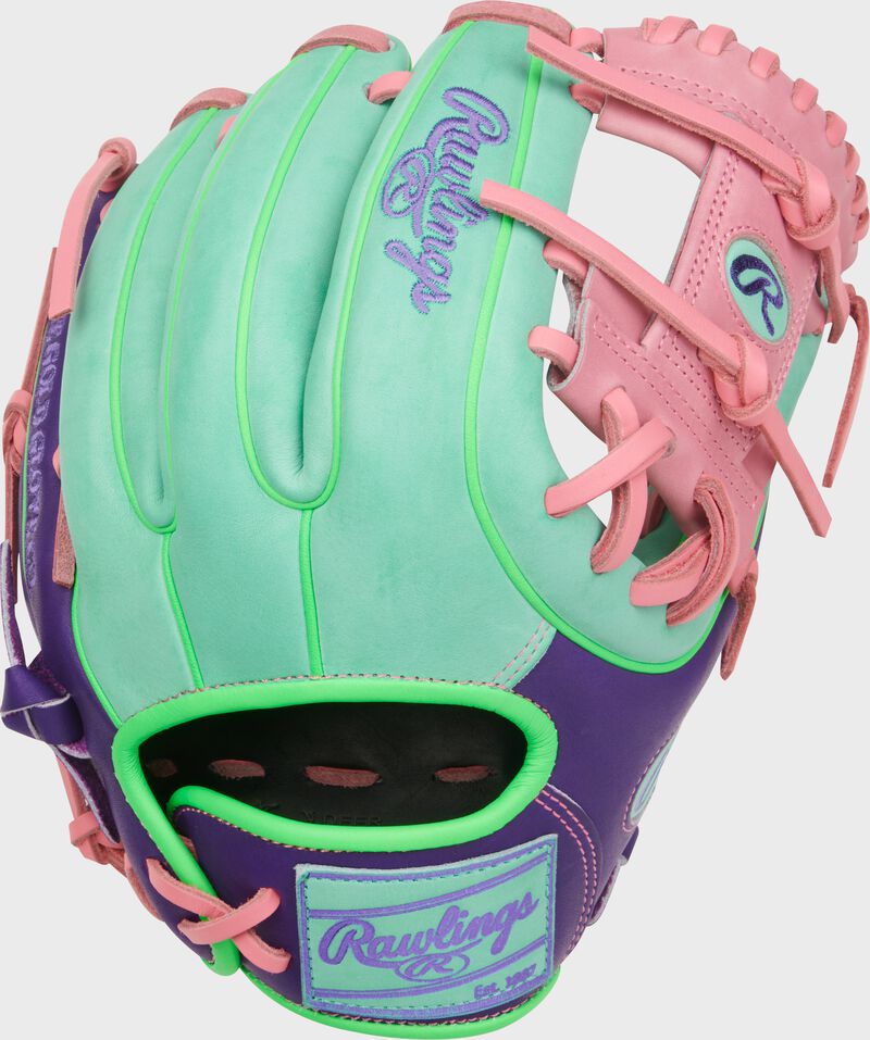 2026 Rawlings Heart Of The Hide Series 11.5-Inch Baseball Glove, Right Hand Throw