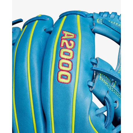 Fall Wilson 2024 A2000 1786 11.5" Infield Baseball Glove
