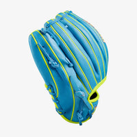 Fall Wilson 2024 A2000 1786 11.5" Infield Baseball Glove